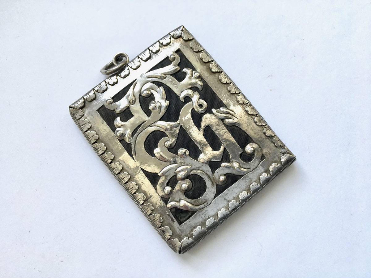 Fraisenkette Breverl IHS - Silber, 18. Jahrhundert