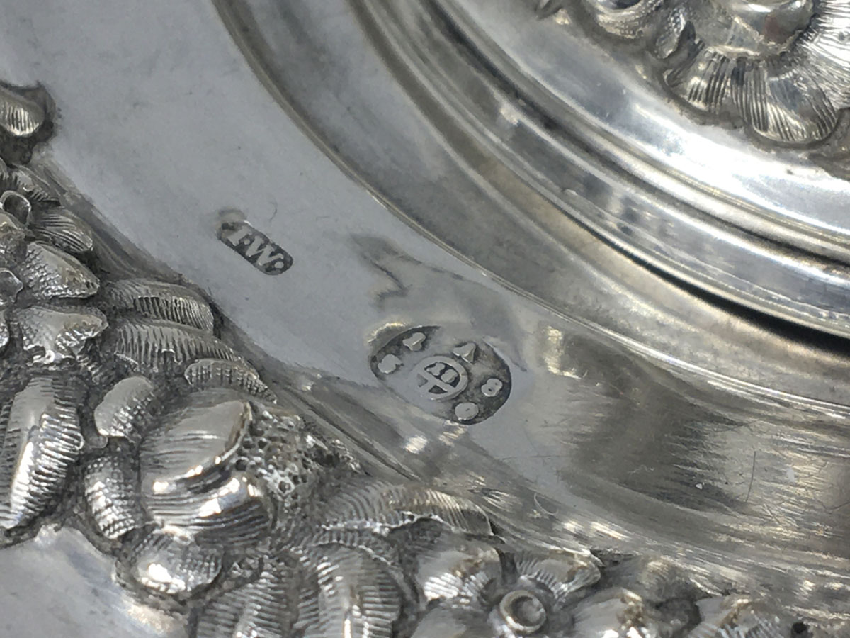 Alt Wiener Deckel-Pokal von Wallnöfer, 13 Lot Silber, Radpunze