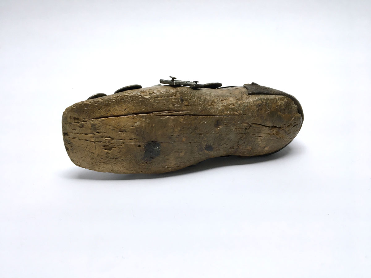 EXVOTO - Votivschuh, 19. Jahrhundert