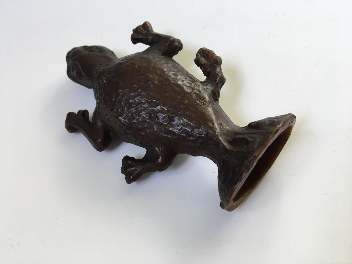 Gebärmutterkröte - Amulett, 19. JahrhundertGebärmutterkröte - Amulett, 19. Jahrhundert
