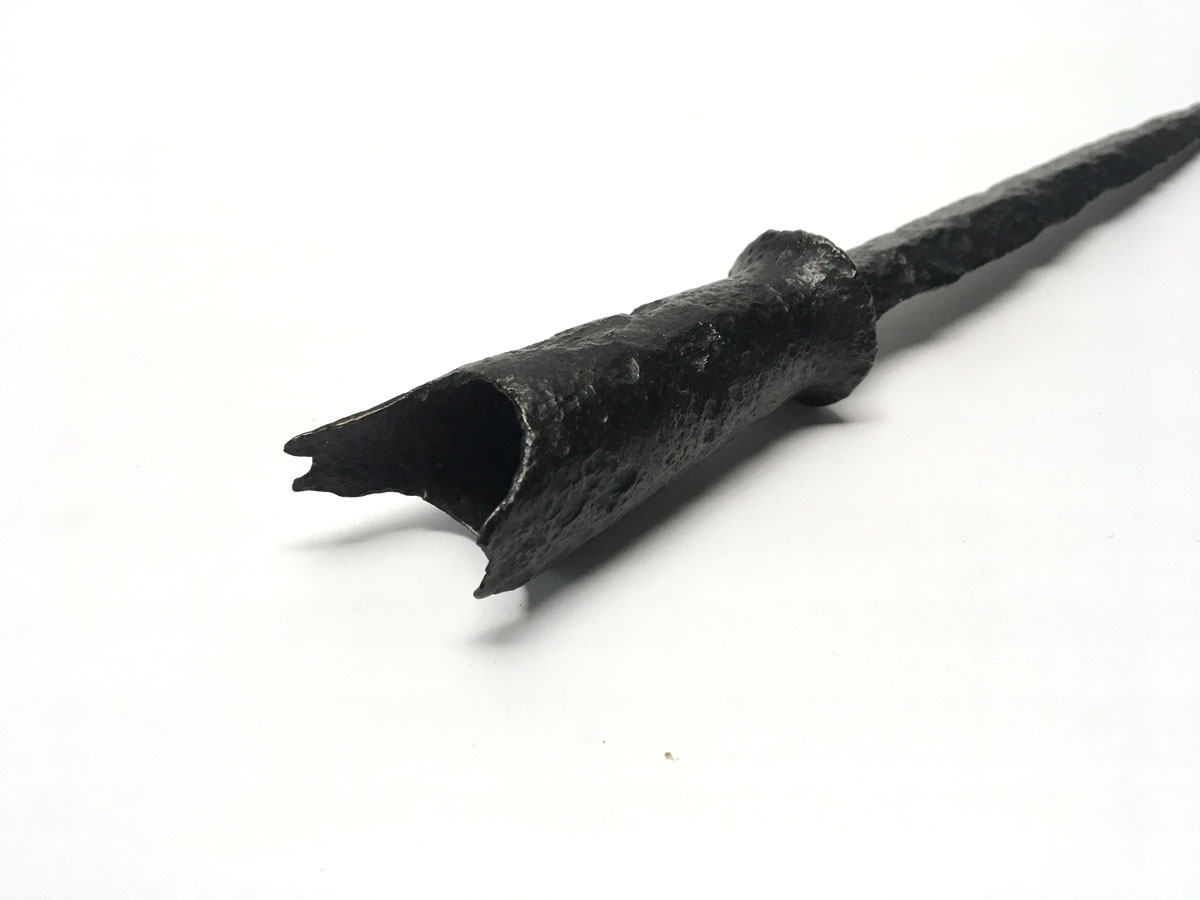 Panzerstecher-Dolch – Mitteleuropa, 12.–14. Jahrhundert