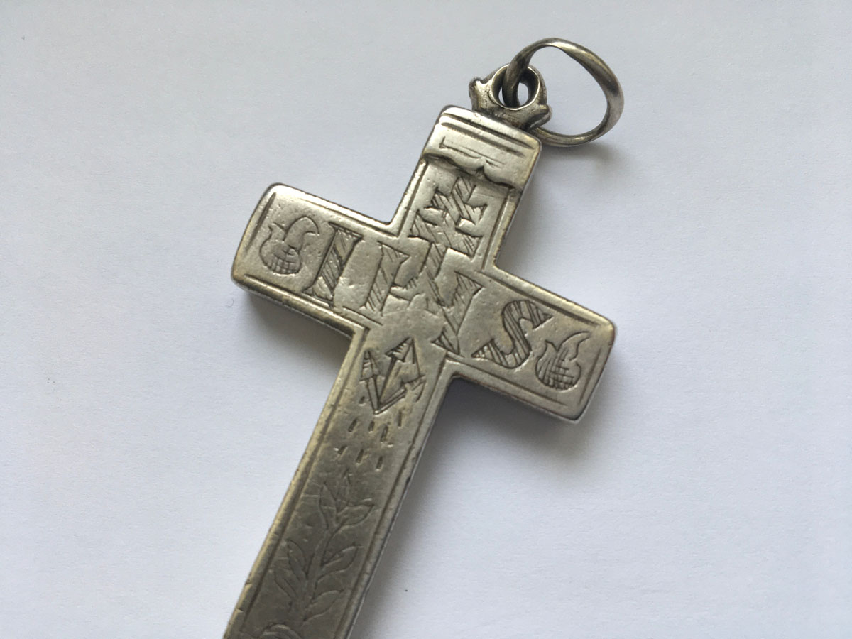 Professkreuz, 13 Lot Silber, IHS Christusmonogramm