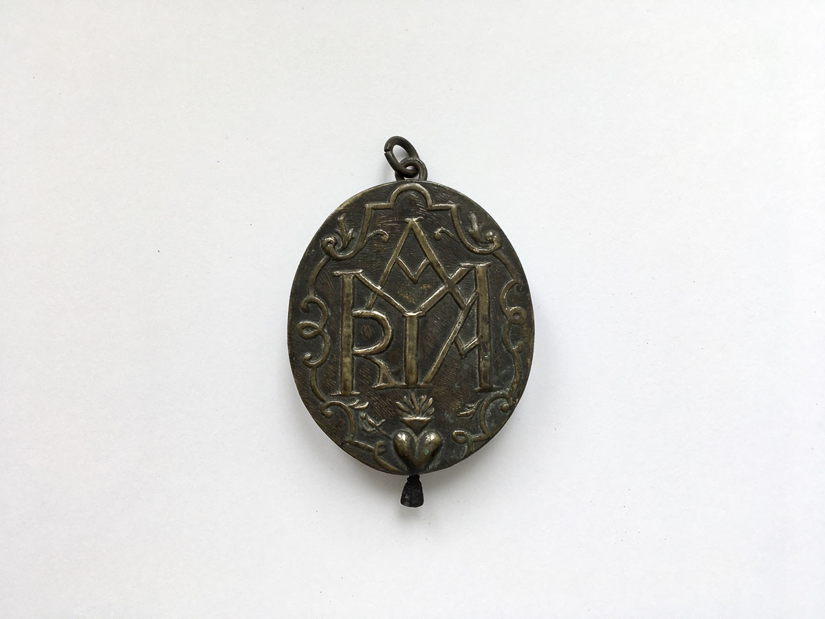 Reliquienkapsel MARIA mit 5 Reliquien - 18. Jahrhundert